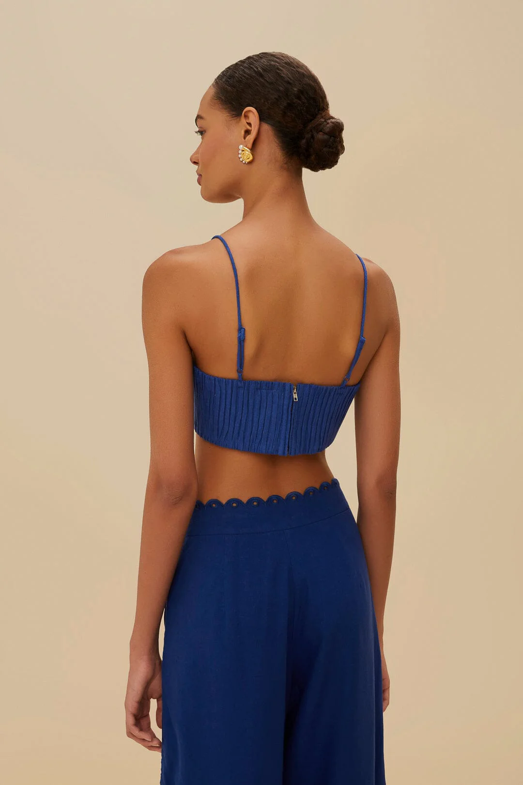 Blue Sunrise Cup Euroflax™ Premium Linen Crop Top - Image 3