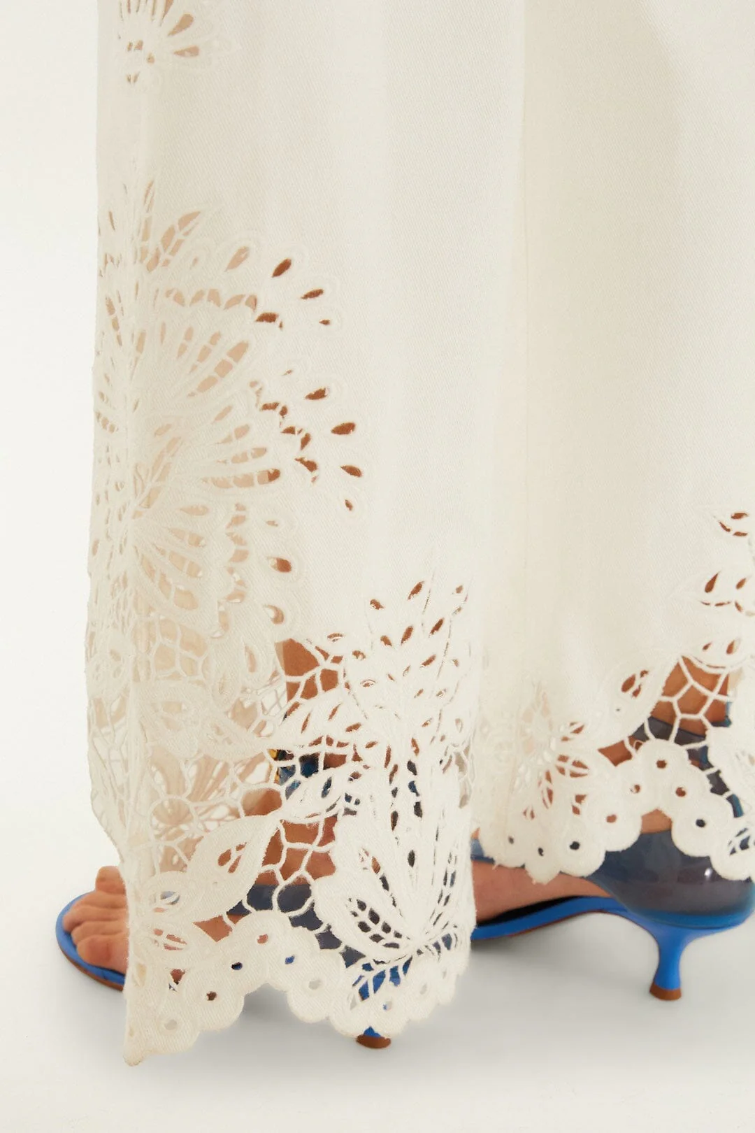 Off-White Boho Beauty Richelieu Pants - Image 3