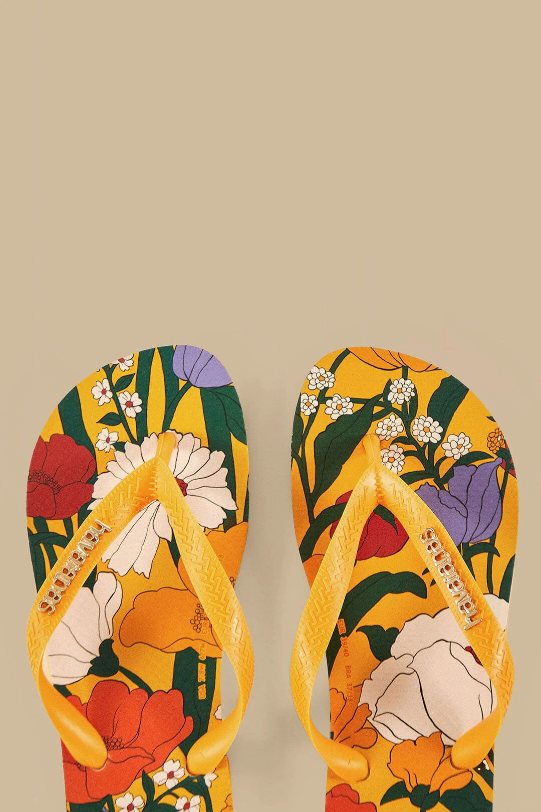 Bucolic Floral Havaianas Sandals - Image 3