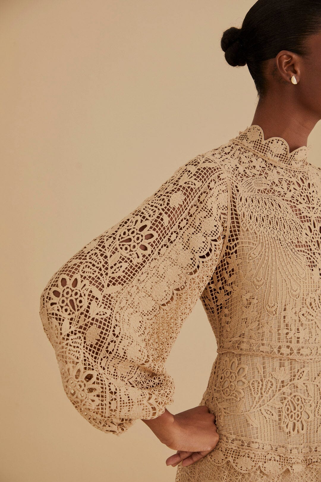 Khaki Guipure Long Sleeve Maxi Dress - Image 5
