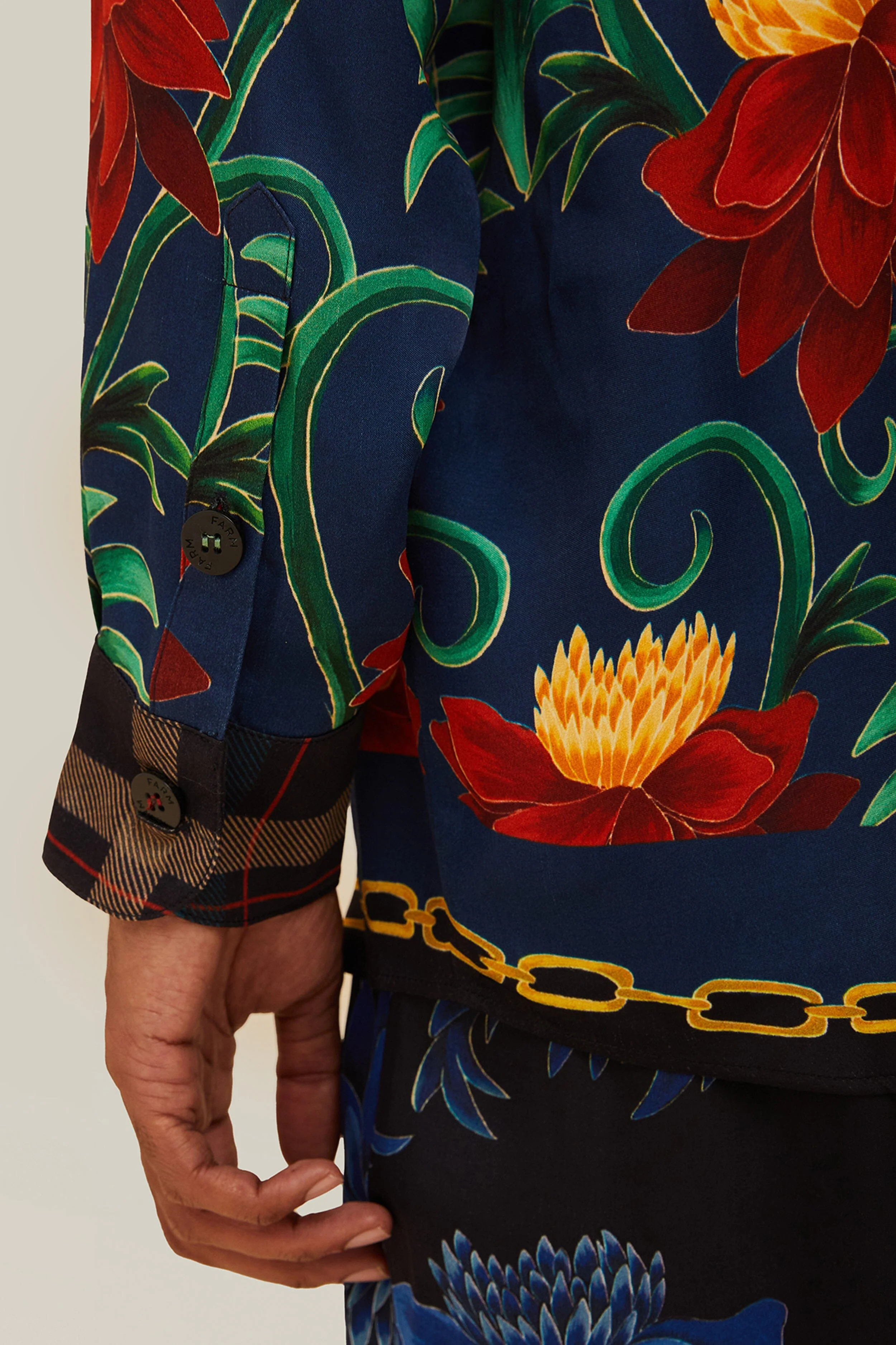 Black Mixed Arabesque Scarves Shirt - Image 5