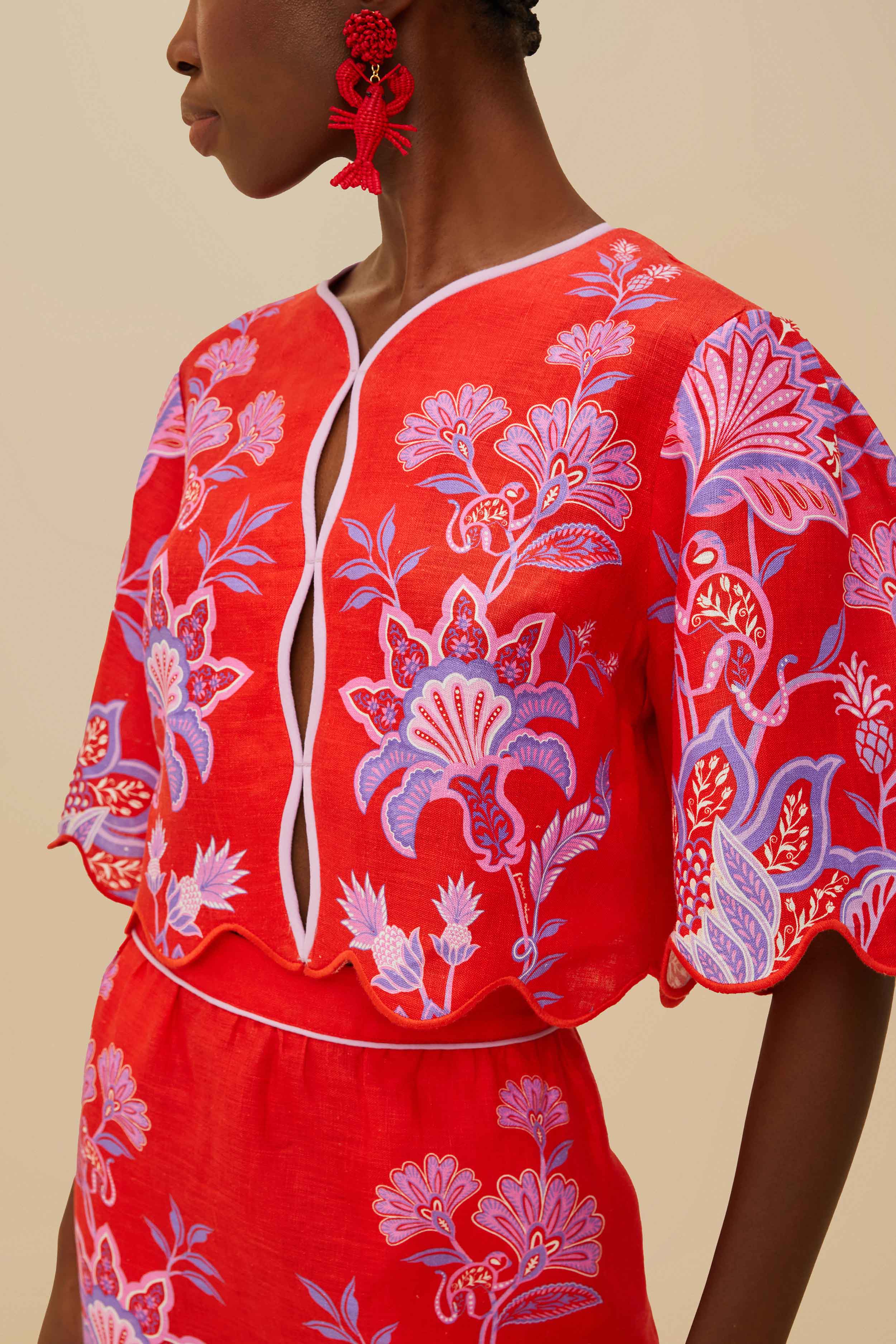 Red Porcelain Garden Euroflax™ Premium Linen Blouse - Image 3