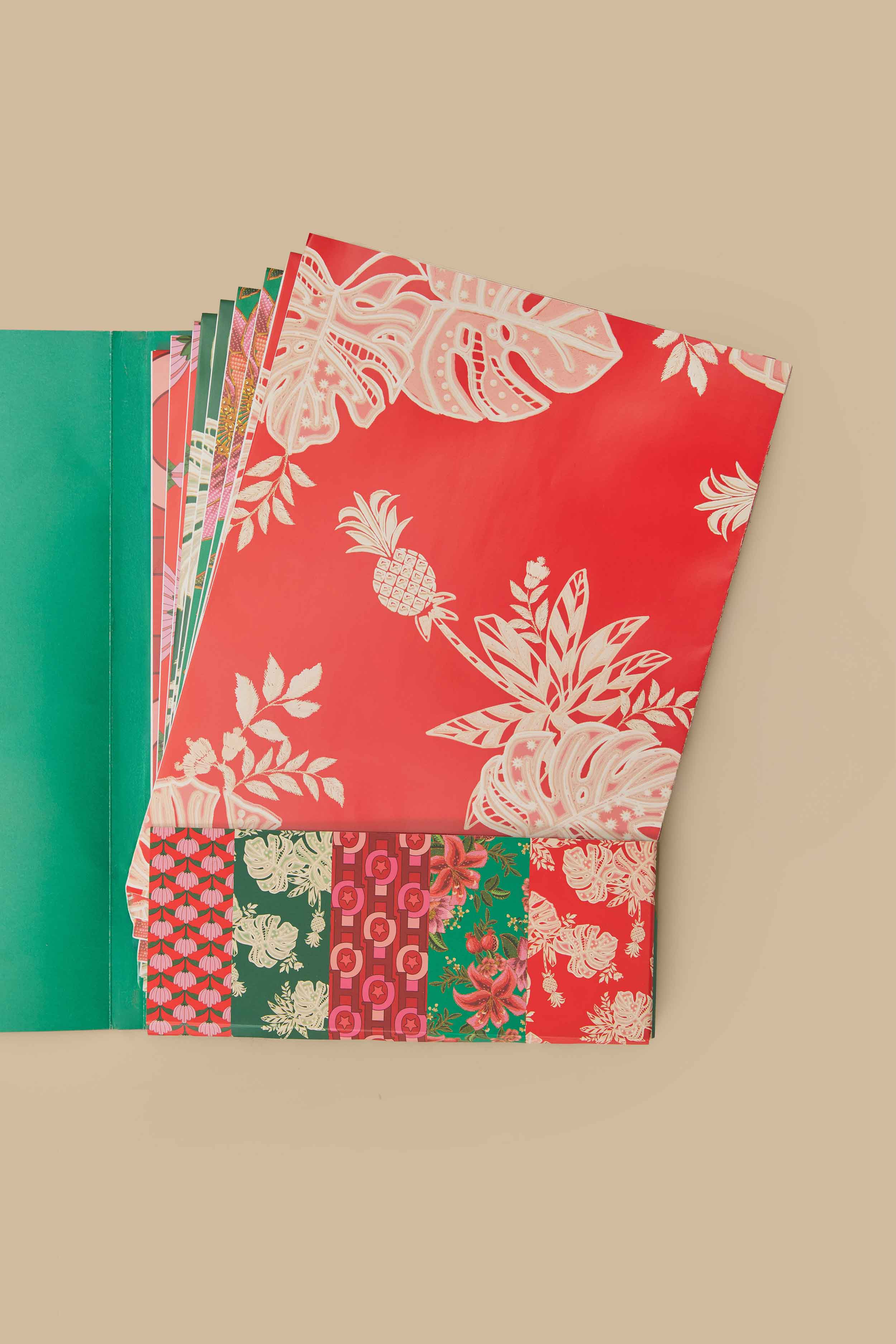 Share The Joy Giftwrap Paper Set - Image 3